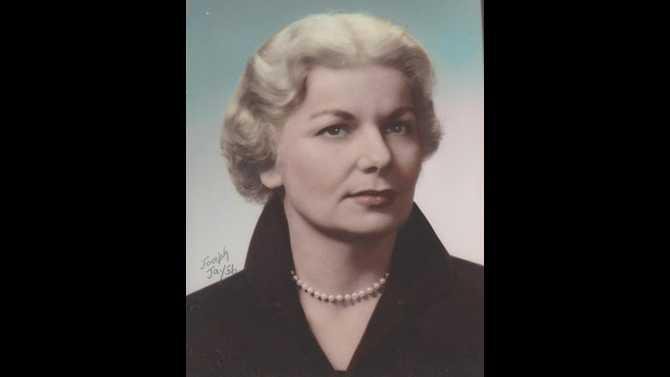 OBIT-Virginia-Johns-portrai