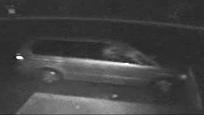 RCSO-burglary-suspect-van-6-7-15