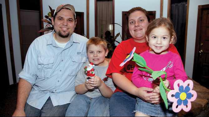 Santa-Hunt-winners-12-1-12 the Covington family