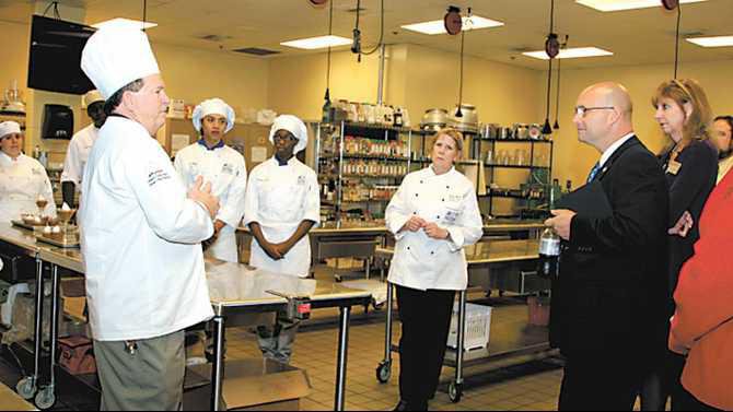 hedshot-pol-ac-barge-064