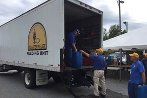 Hurricane Irma - Feeding Unit