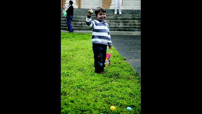0327EGGHUNT 1
