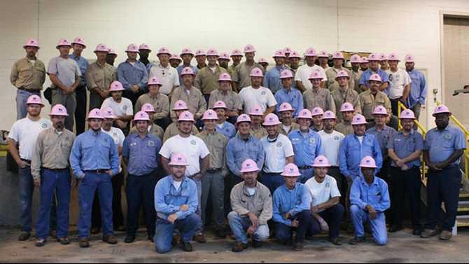 linemen-wear-pink.-webjpg