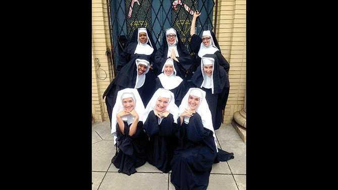 Nunsense-vert-IMG 2686