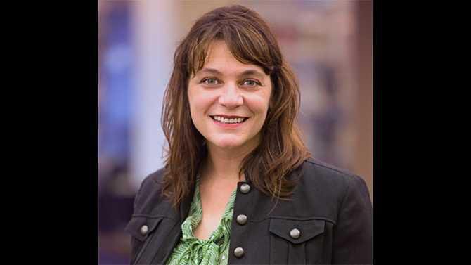 Stacy-Brown-new-assistant-library-director