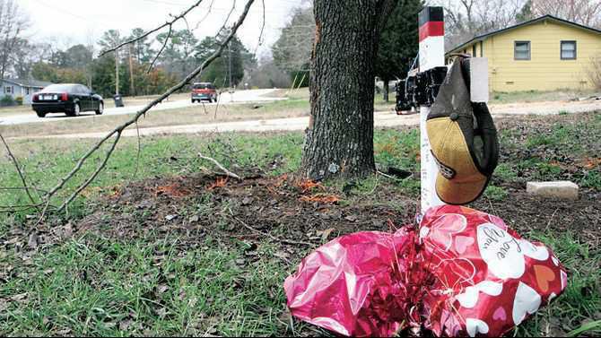 mcdaniel mill crash site zach ortiz memorial IMG 9864