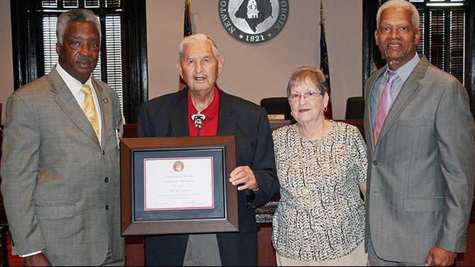 Hank Johnson town hall NCSO Jack Simpson and Sheriff Ezell Brown 8-5-15