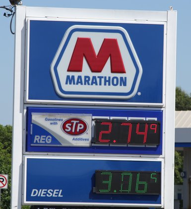 Marathon gas station