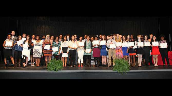 Supt-Academic-Awards-2014-Seniors-only