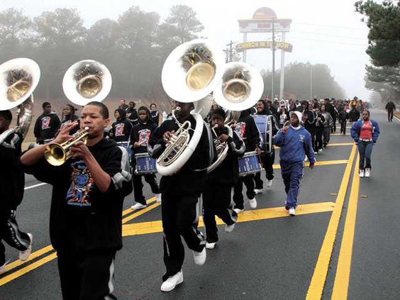 0104-SL-NHS-Band-leading-Wa