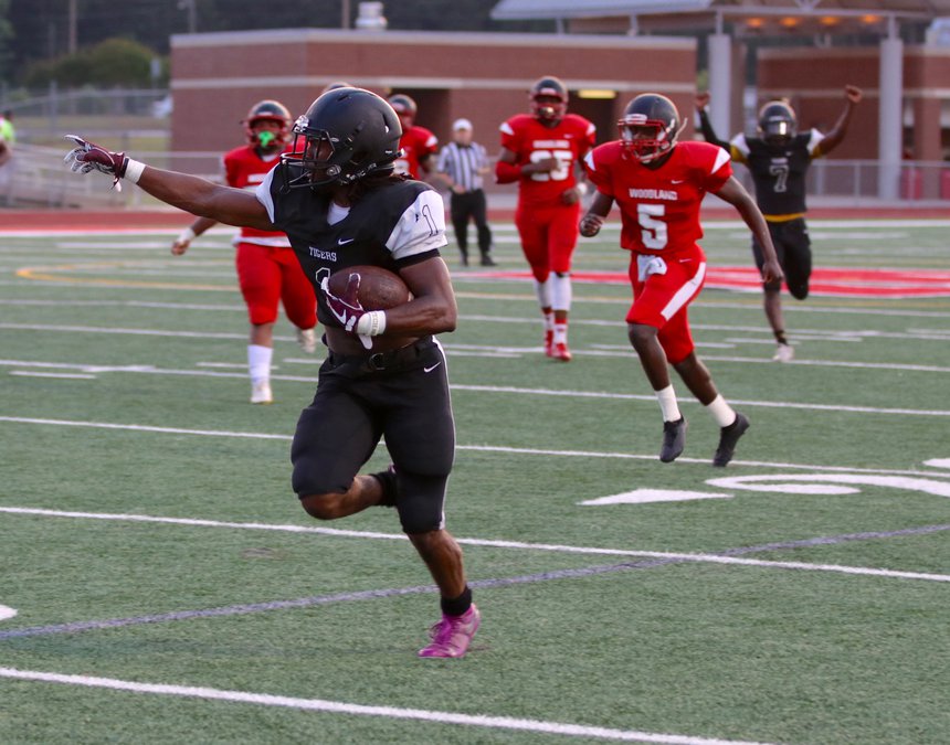 Football Alcovy Shows Improvement Resilience In Spring Game Win