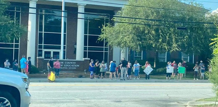 Protest for in-person learning