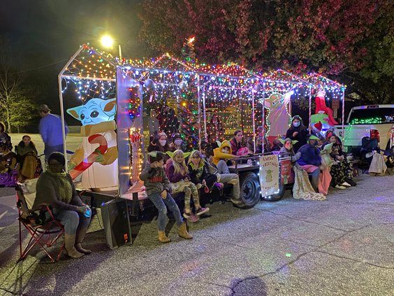 Denham Springs Christmas Parade 2022 Lions Club's 'Reverse' Christmas Parade Remains Hit In Covington - The  Covington News