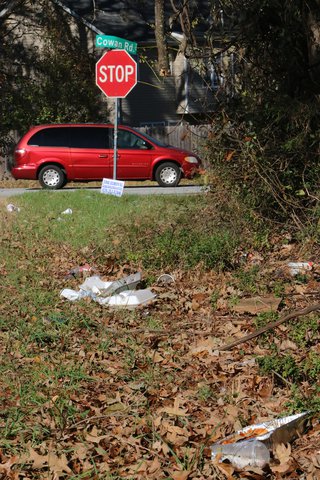 Newton resident calls for action against littering - Vimarsana News
