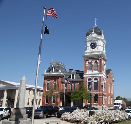Newton County Historic Courthouse