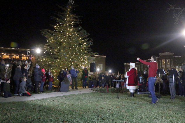 Covington Lighting of the Square