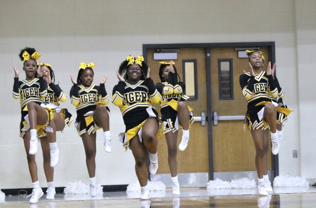 AHS Cheer