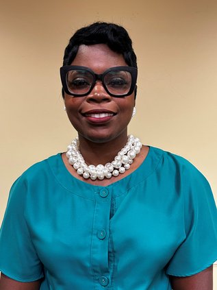 Dr. Vanshelle Turner