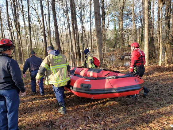 NC EMA Dive team