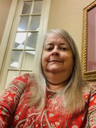 Vicki Hubbard _headshot.jpg