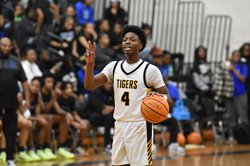 Alcocvh Khamani Thurman