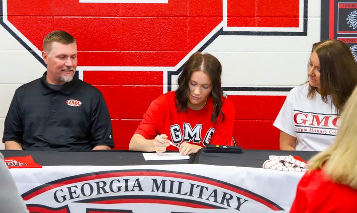 Addyson Stracner Social Circle Softball Signing
