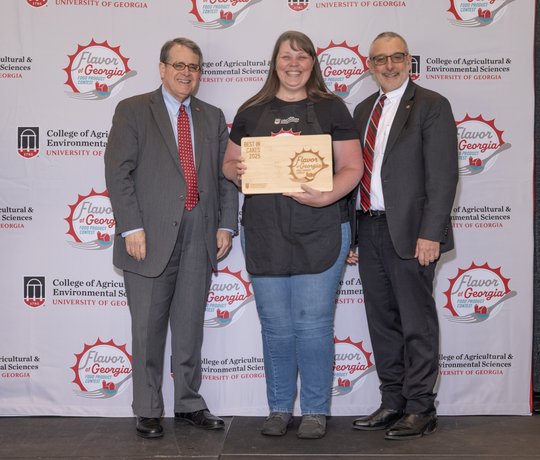 Jessicakes Bakery wins Best Cake in UGA’s annual Flavor of Georgia contest