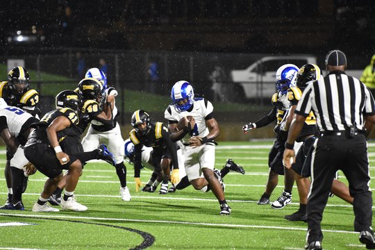 Newton Rams reclaim Newton Cup in rain-soaked win over Alcovy 62-6
