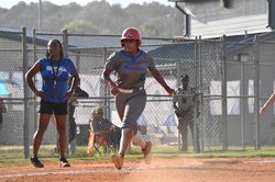 Newton Softball 2025 Londyn Parks