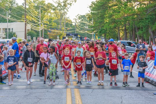 Covington Fuzz Run generates large turnout for 42nd installment