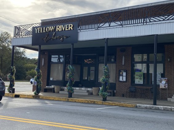 yellow river ale house