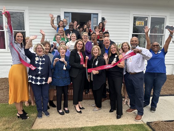 cinderella shop reopening