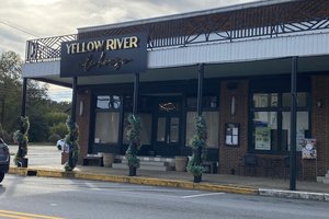 yellow river ale house