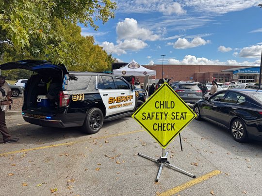 NCSO holds child car seat safety check