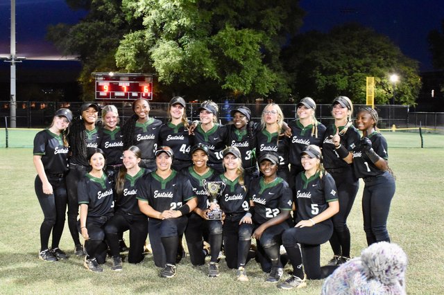 THE EAST TAKES STATE: Eastside Lady Eagles soar to state championship with improbable Saturday performance
