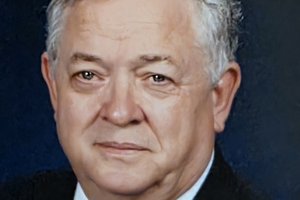 Dr. Morris Michael Pulliam obituary