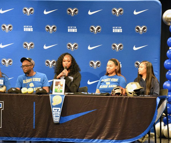 Aaliyah Parsons Newton Softball Signing 2025