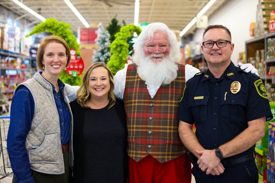 Covington Police Department's Shop with a Cop helps provide for local children