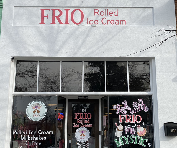 frio rolled ice cream