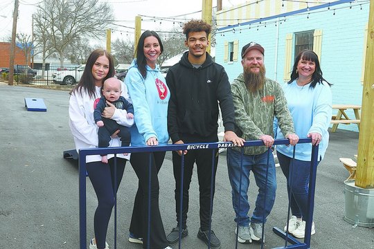 Social Circle High School student builds bicycle rack for ice cream parlor