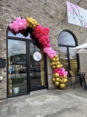 house of nosh and brew