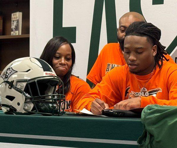 Tyler Solomon, Eastside Football Signing