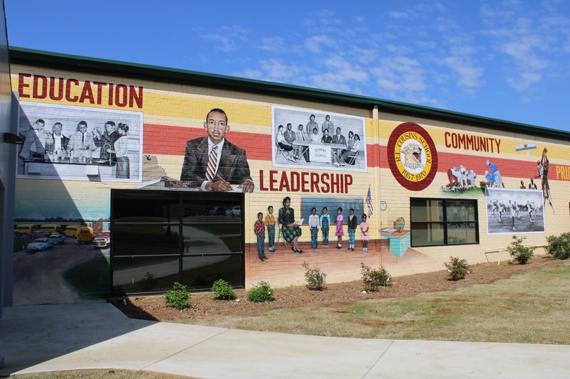 r l cousins community center