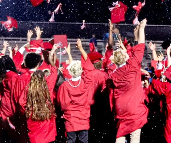 social circle grad toss