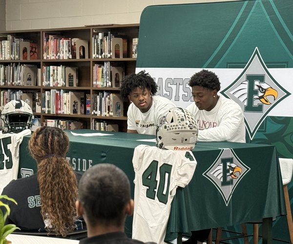 Seymore, McMichael Signings