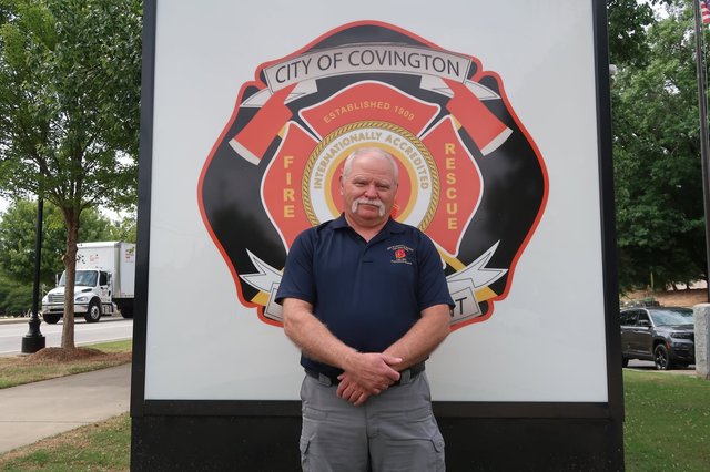Robert Canady retires after 35 years of  service with Covington Fire Department